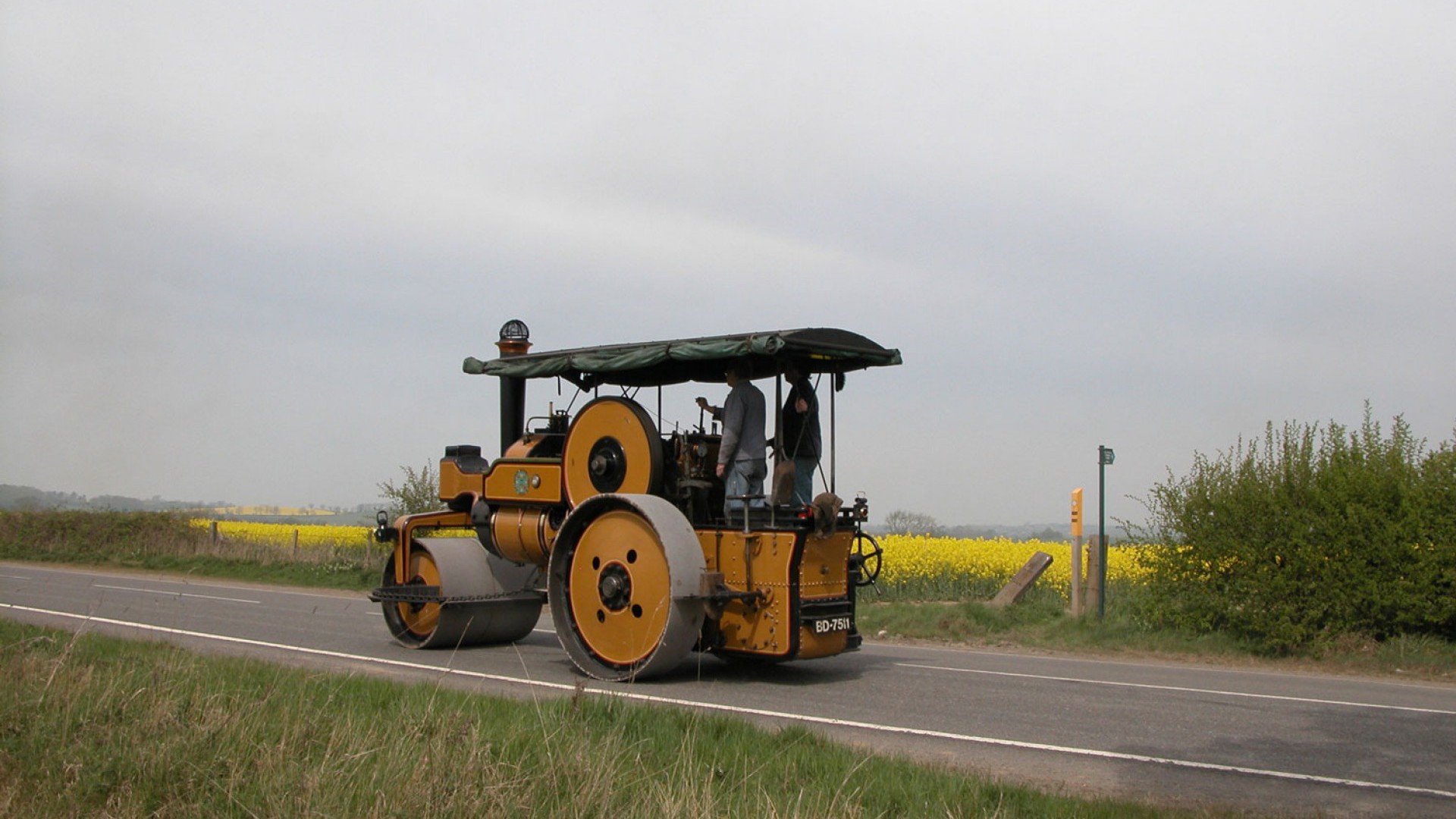 Steam rollers, motor rollers and road making equipment Road Roller
